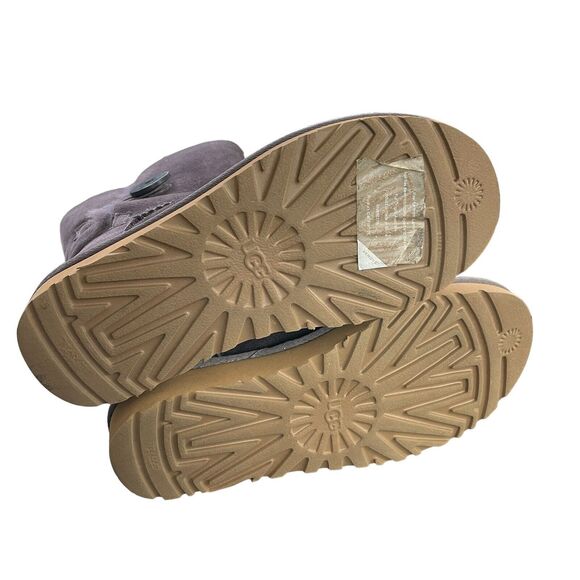 UGG Bailey Button Boots Size 5 Dark Purple 1016226 - Picture 4 of 4